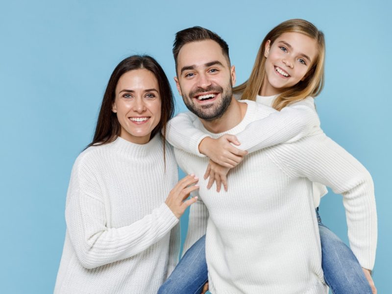 Funny,Young,Parents,Mom,Dad,With,Child,Kid,Daughter,Teen